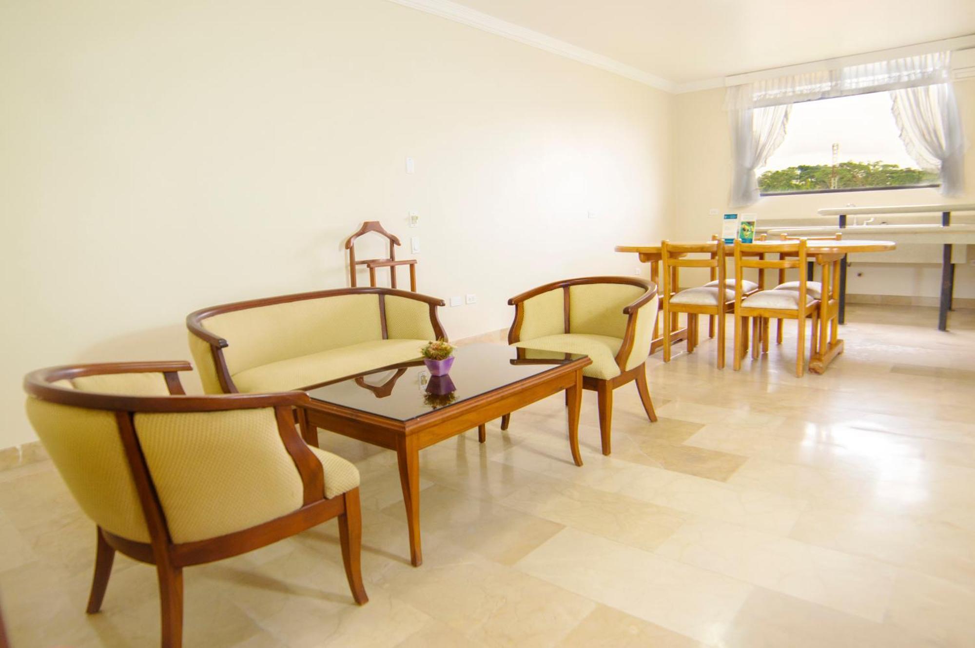 Gran Hotel De Lago - Lago Agrio Nueva Loja Εξωτερικό φωτογραφία